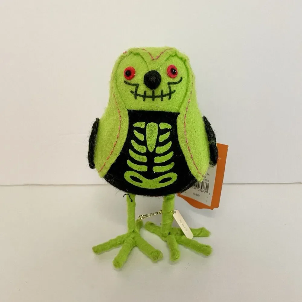 Rare Hyde And EEK Featherly Friends X-Ray Target 2024 Brand New With Tag